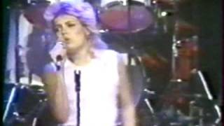 Kim Wilde Chequered Love  Kids in America Live [upl. by Veriee]