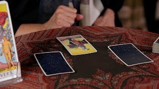 How to Do a Yes  No Reading  Tarot Cards [upl. by Tesler]